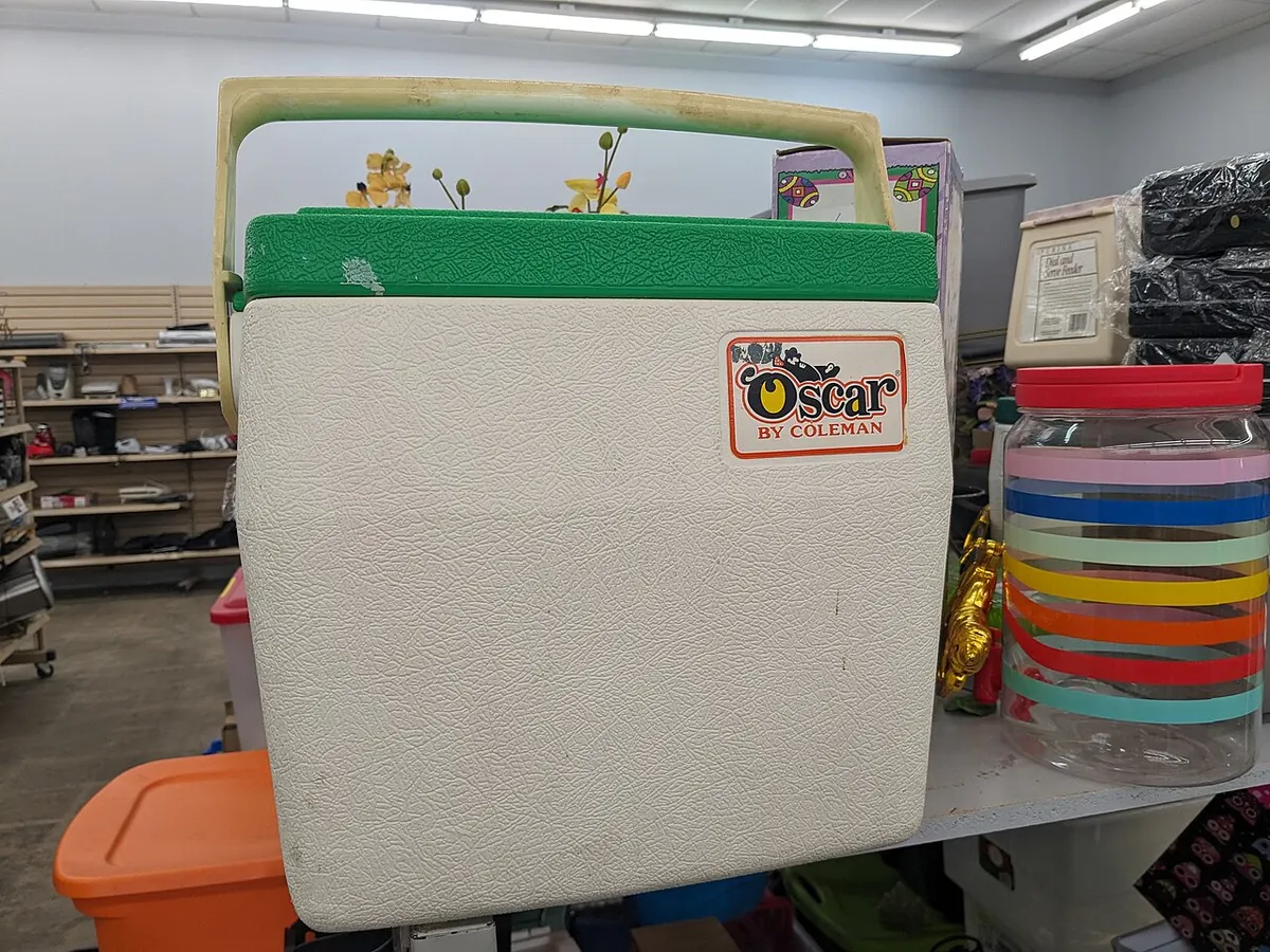 Coleman 50-qt cooler, photo 3