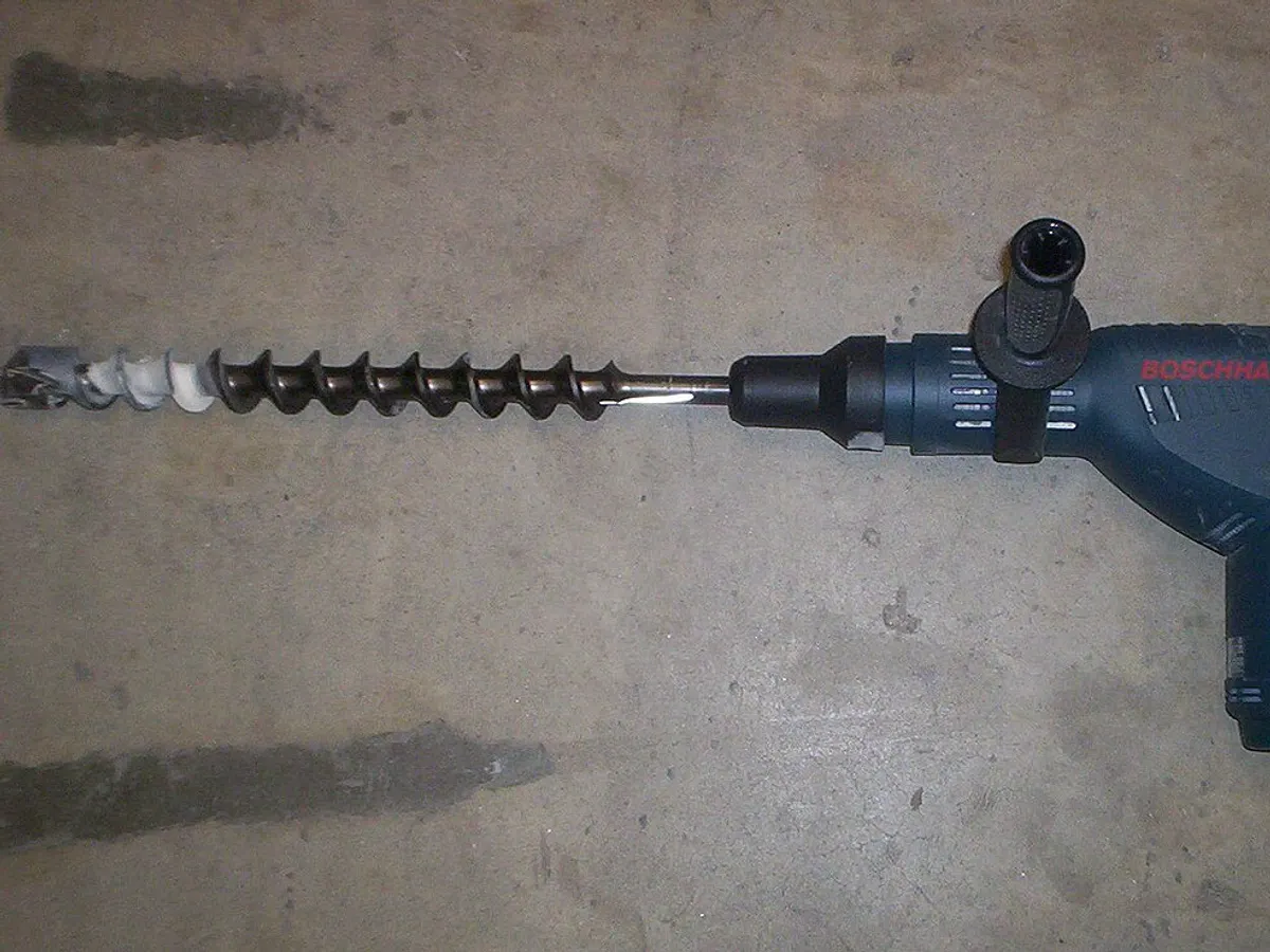 Bosch GBH rotary hammer (jackhammer), photo 3