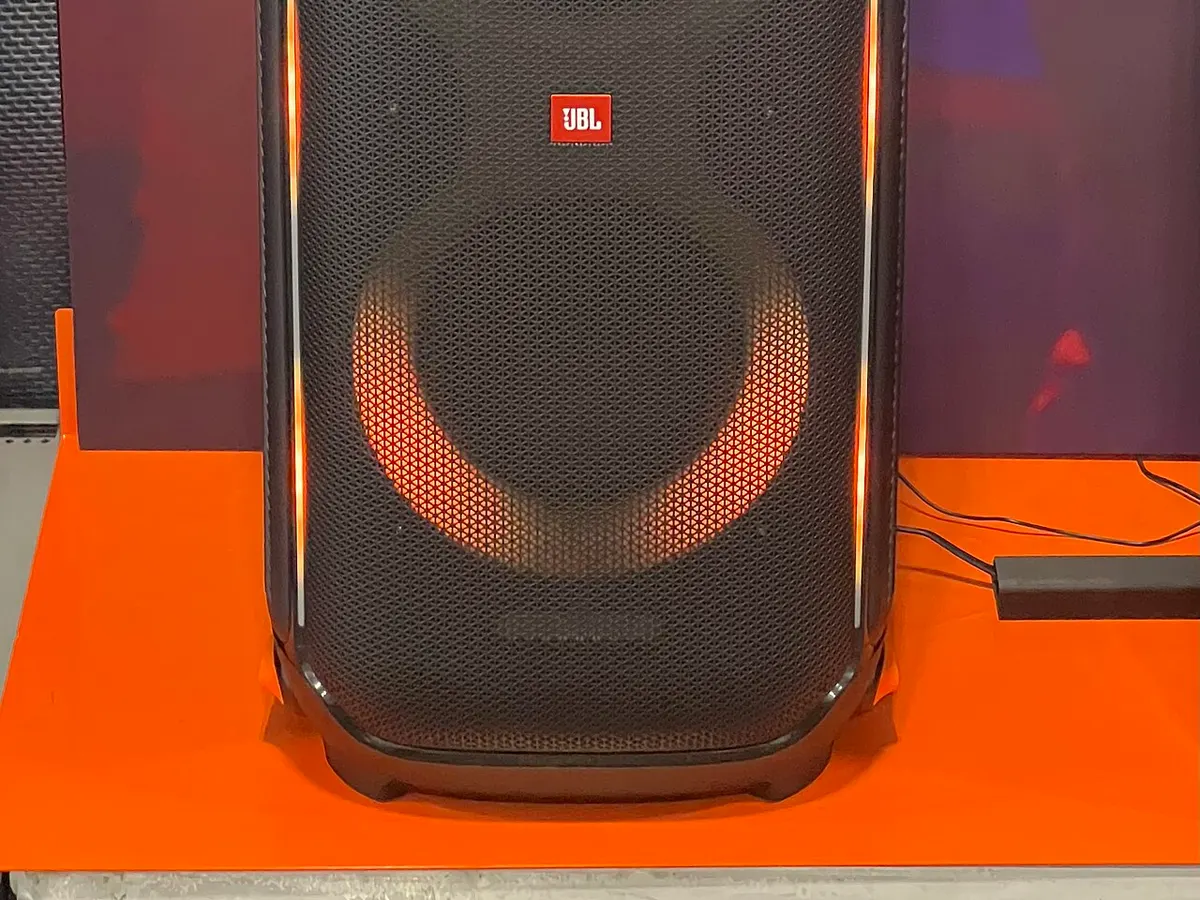 JBL PartyBox 310, photo 2