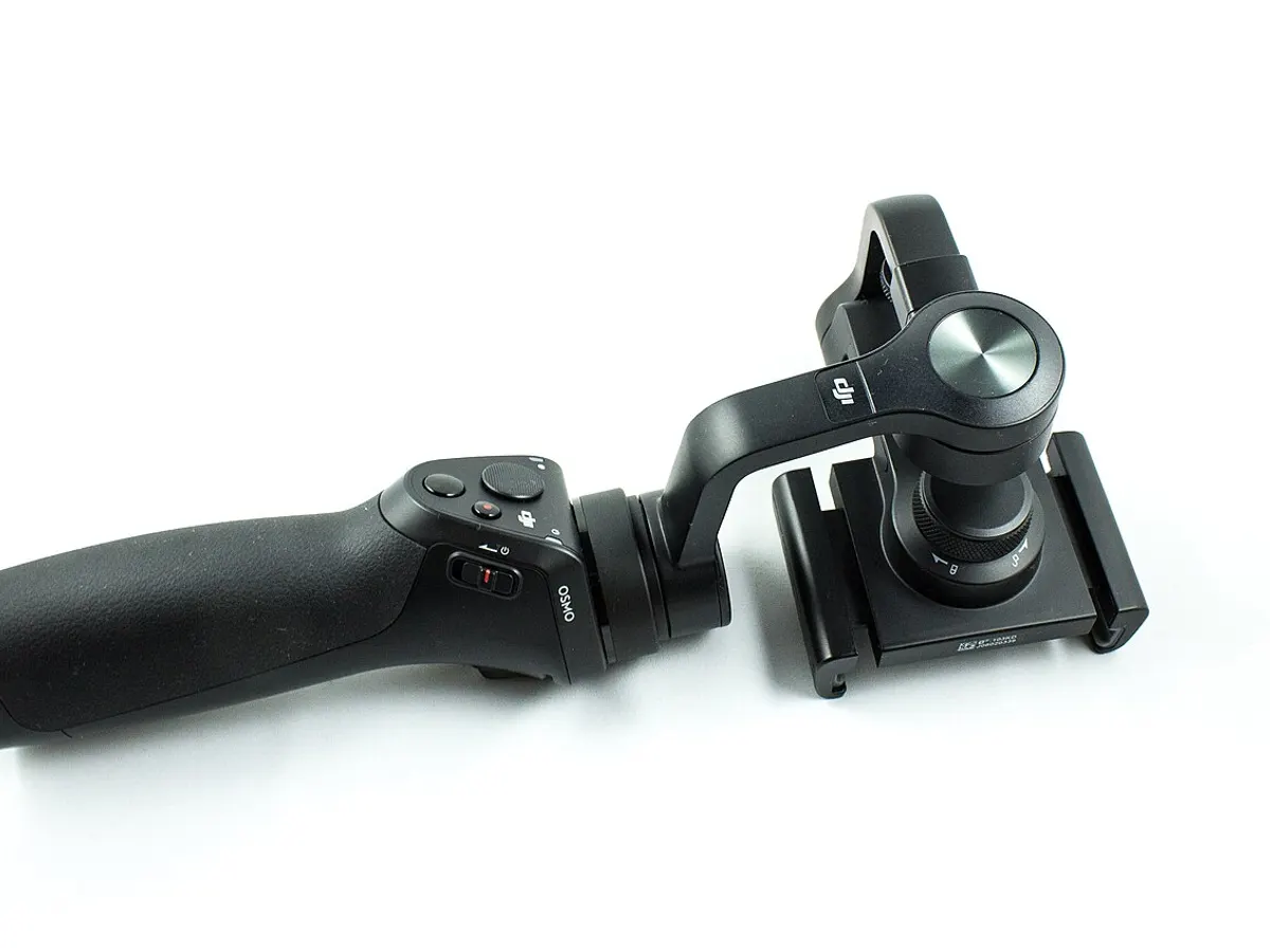 DJI Osmo Mobile 6 gimbal, photo 2