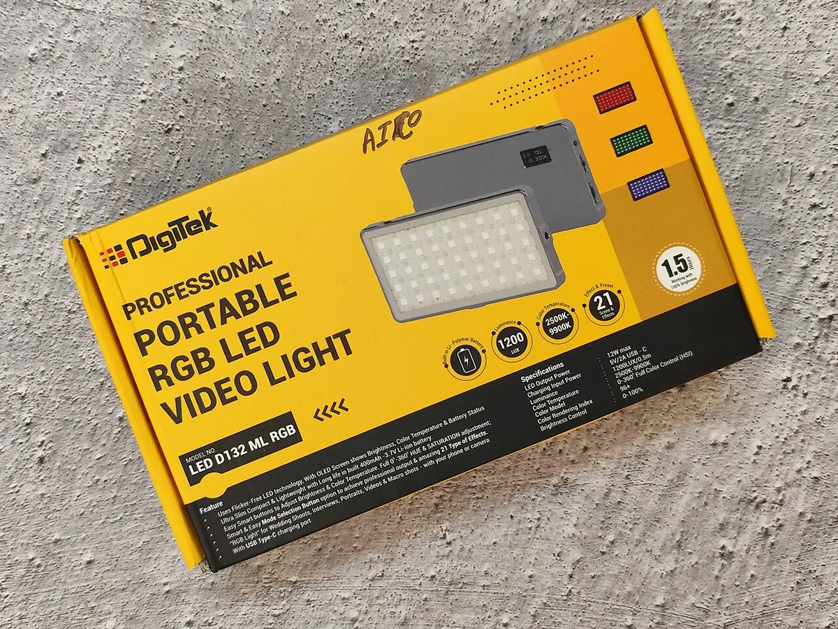 Tripod + 2 LED panel lights kit, photo 2