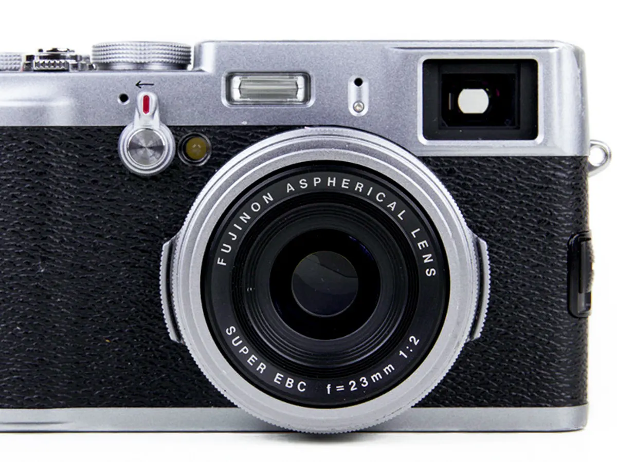Fujifilm X100V