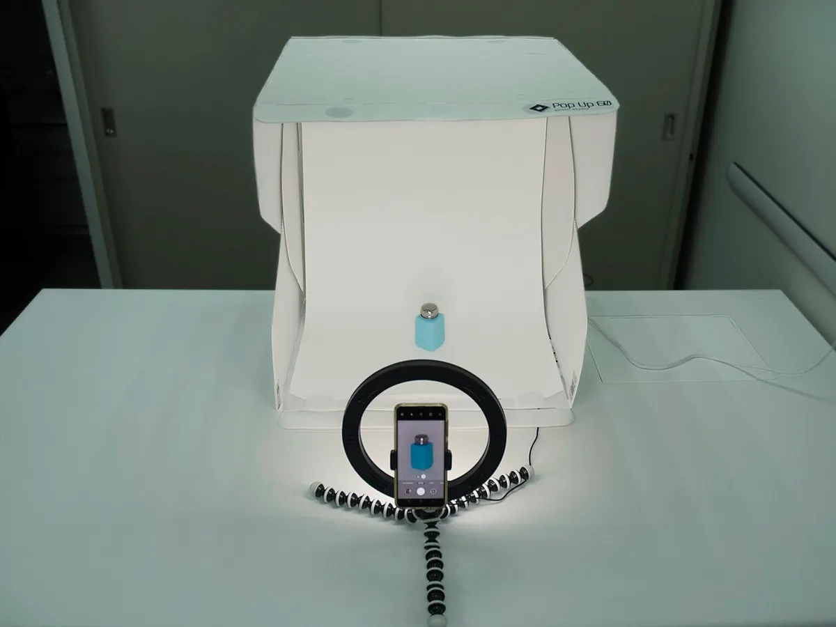 Photo-booth backdrop stand + ring light, photo 2