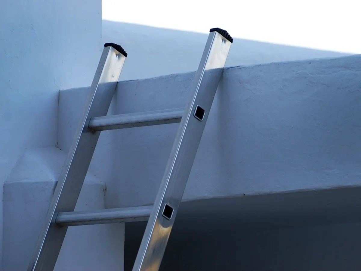 Aluminium A-ladder 12 ft